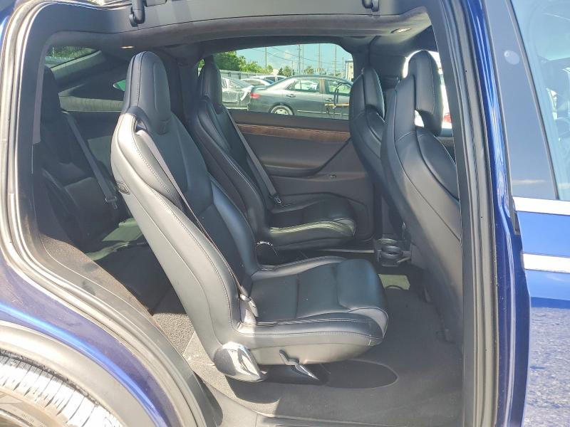 Foto 11 de la subasta – 2019 TESLA MODEL X con VIN 5YJXCBE22KF192859