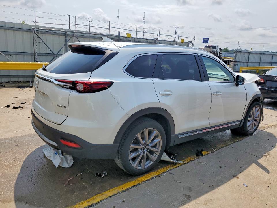 Photo 3 from auction – 2021 MAZDA CX-9 with VIN JM3TCBDY9M0527385
