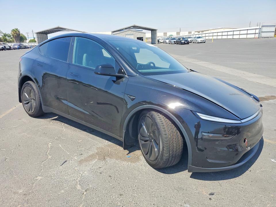 Photo 4 from auction – 2026 TESLA MODEL Y with VIN 7SAYGAEE9TF600940