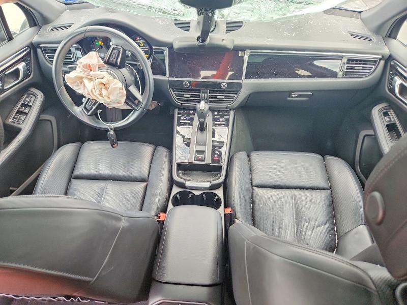Photo 8 from auction – 2022 PORSCHE MACAN with VIN WP1AA2A57NLB08837