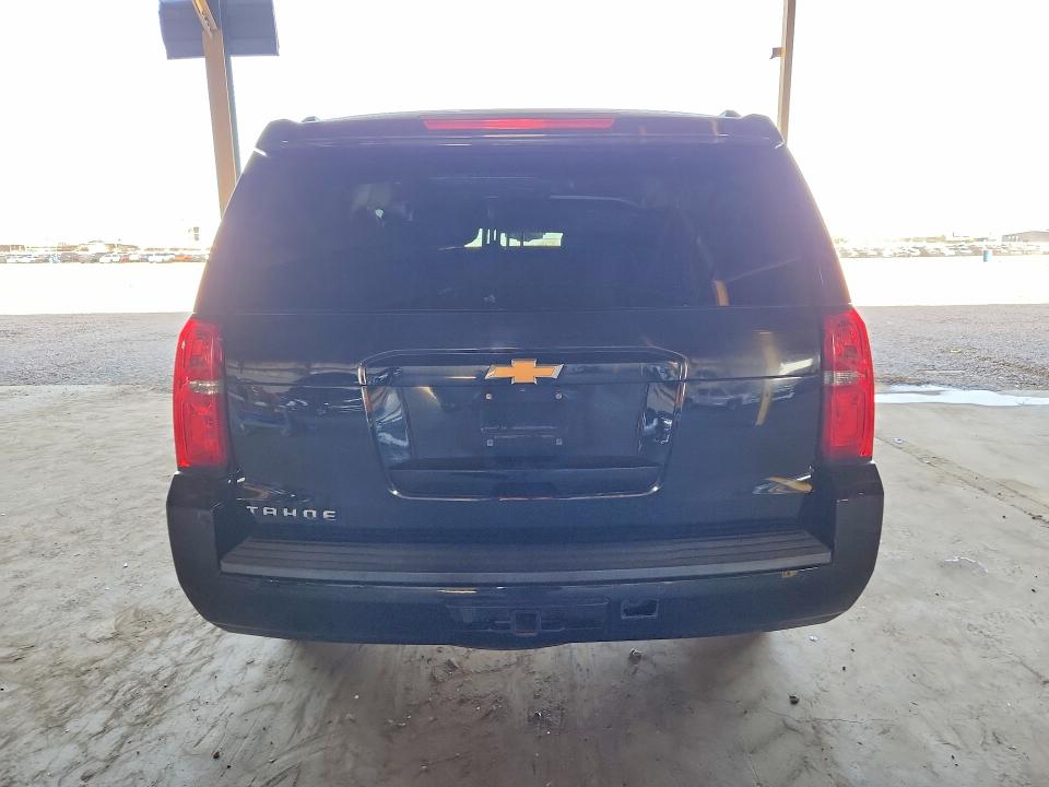 Photo 6 from auction – 2017 CHEVROLET TAHOE with VIN 1GNSCBKC5HR121186