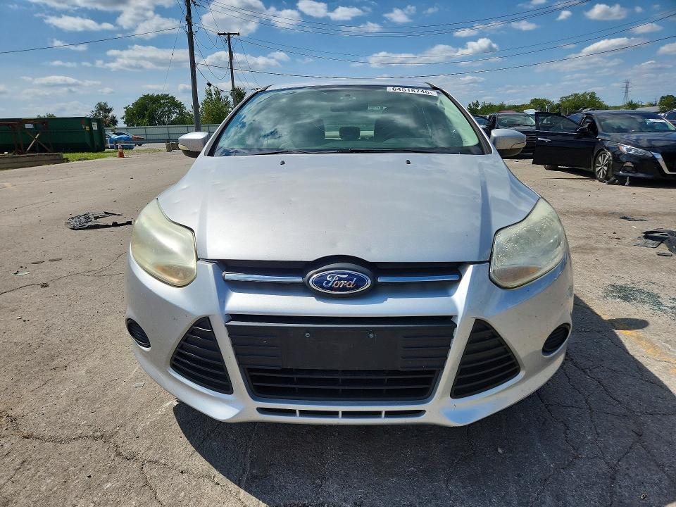 Photo 5 from auction – 2014 FORD FOCUS with VIN 1FADP3F2XEL155111