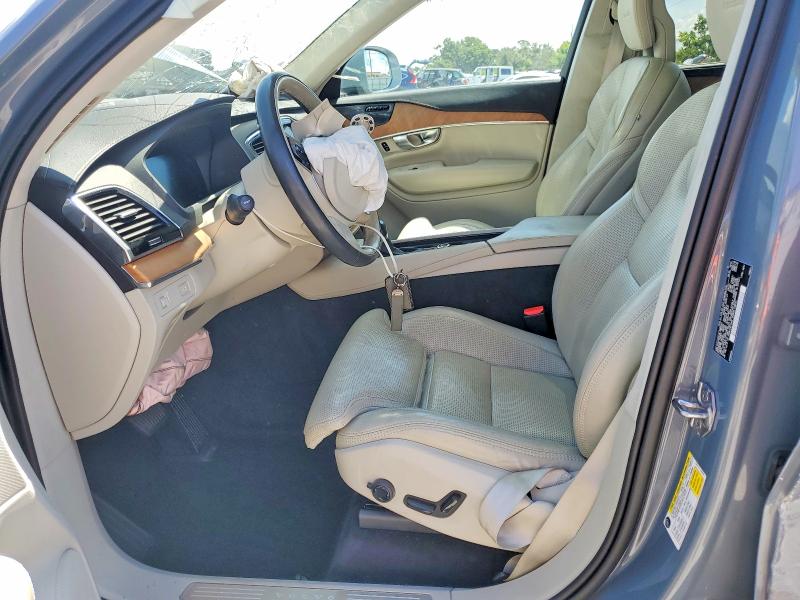 Photo 7 from auction – 2020 VOLVO XC90 with VIN YV4A221L8L1586042