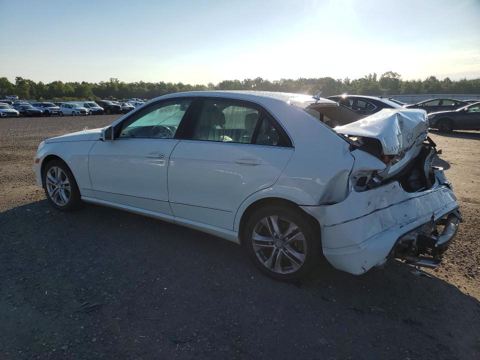 Photo 2 from auction – 2010 MERCEDES-BENZ E with VIN WDDHF8HB6AA116245