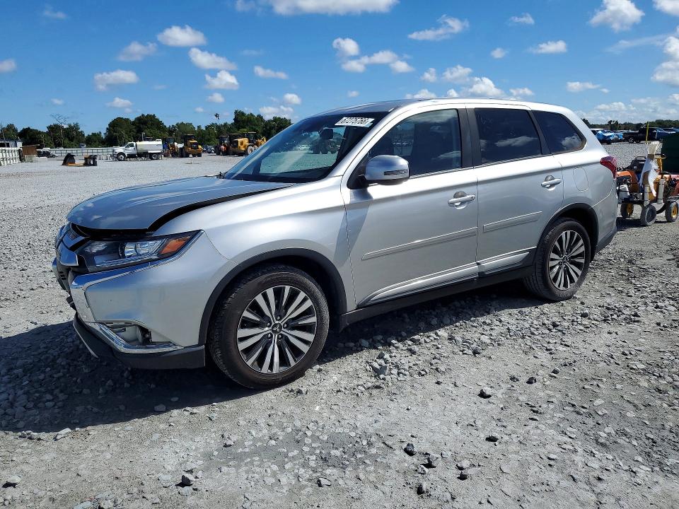 MITSUBISHI OUTLANDER 2020 with VIN JA4AD3A32LZ014253 - Photo from auction