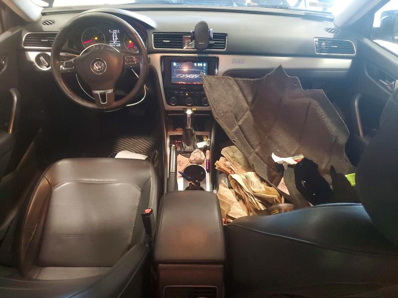 Photo 8 from auction – 2013 VOLKSWAGEN PASSAT with VIN 1VWBP7A31DC013380