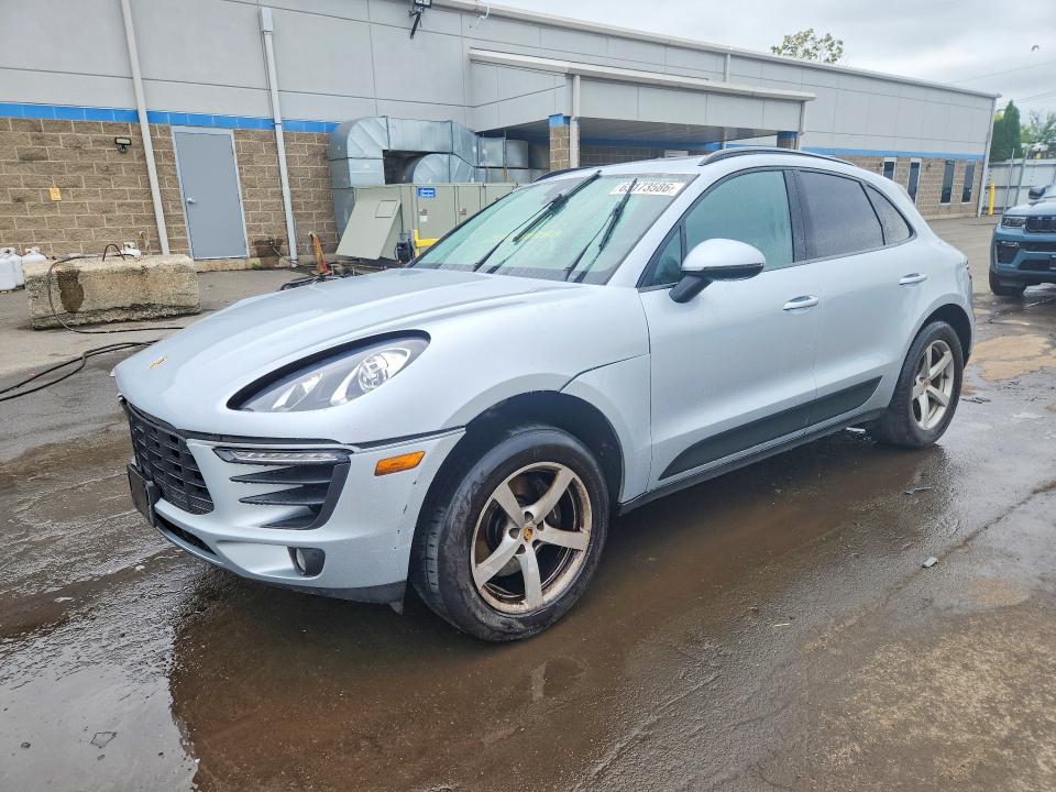 PORSCHE MACAN 2017 with VIN WP1AA2A56HLB01043 - Photo from auction