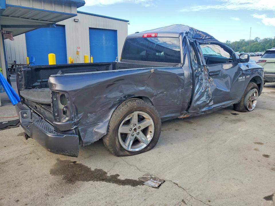 Photo 3 from auction – 2018 RAM 1500 with VIN 1C6RR7FT1JS215827