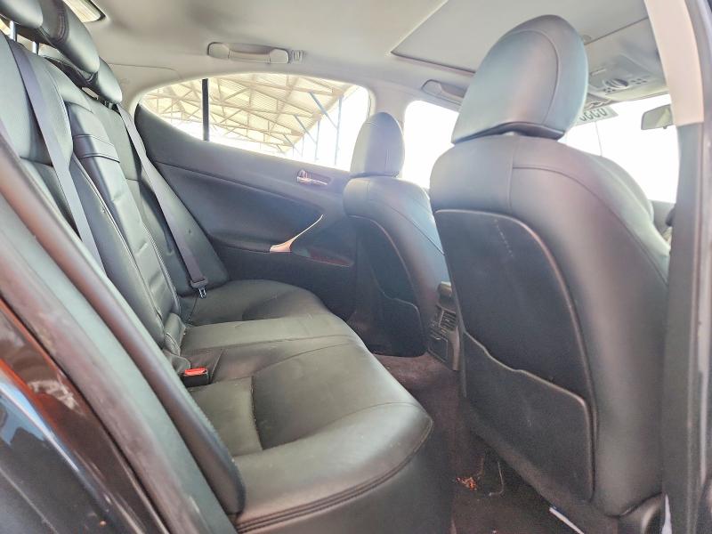 Photo 10 from auction – 2007 LEXUS IS with VIN JTHCK262X72012861