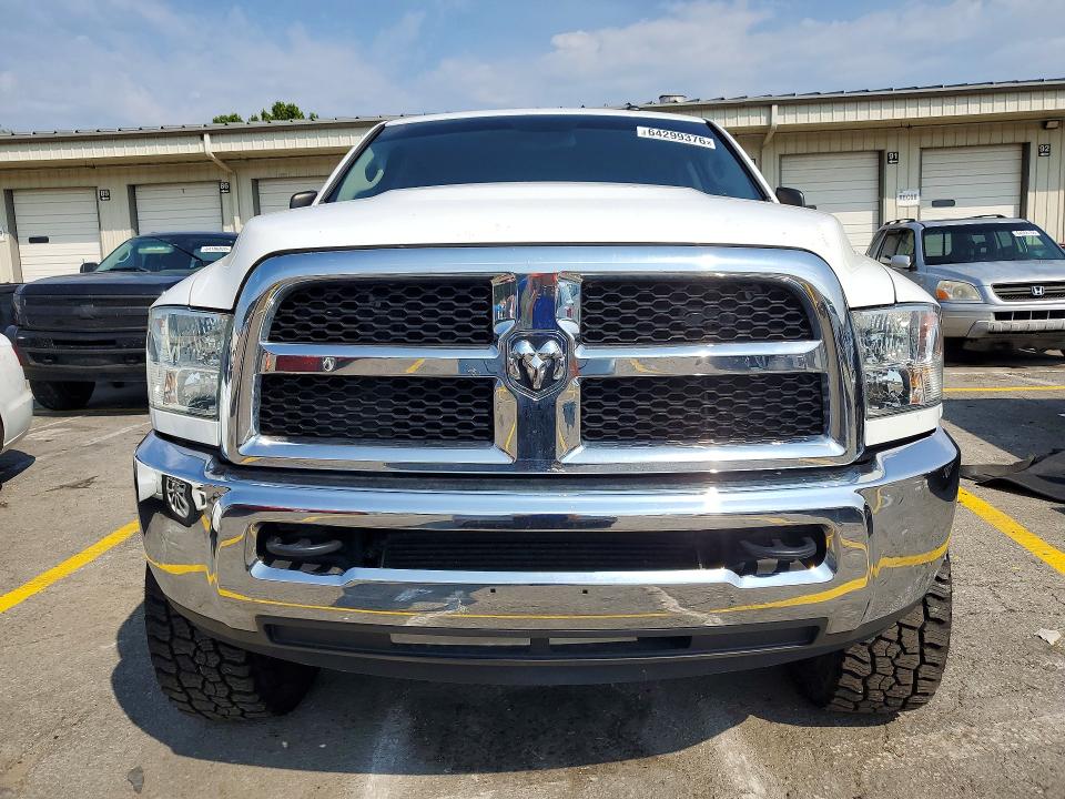 Photo 5 from auction – 2014 RAM 2500 with VIN 3C6UR5DLXEG177769