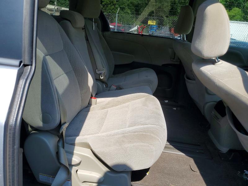 Photo 10 from auction – 2017 TOYOTA SIENNA with VIN 5TDKZ3DC9HS899213