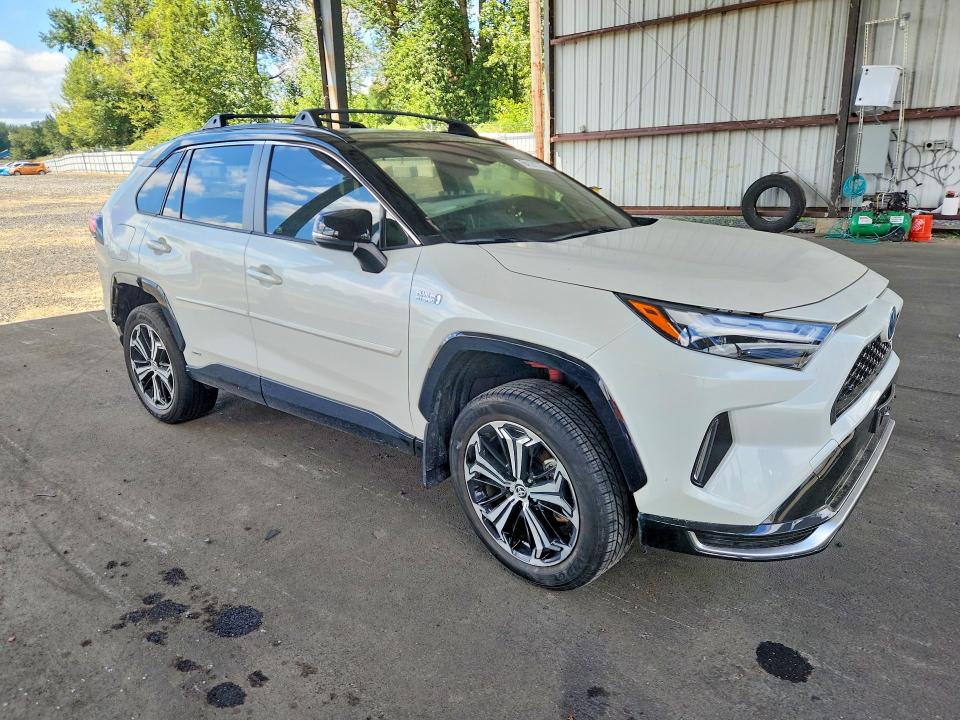 Photo 4 from auction – 2022 TOYOTA RAV4 PRIME with VIN JTMEB3FVXND079374