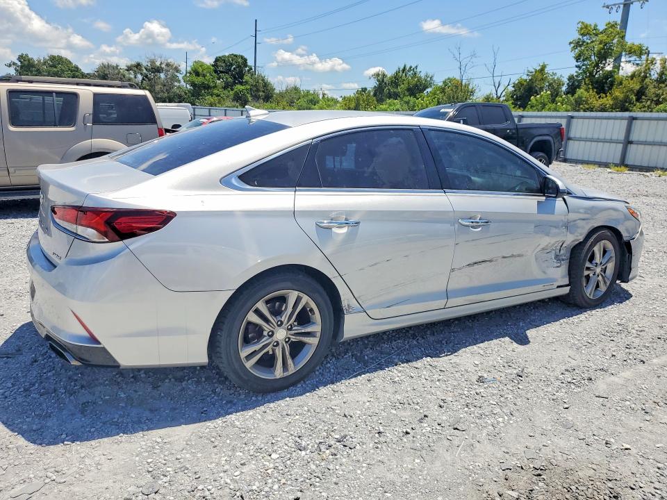Photo 3 from auction – 2018 HYUNDAI SONATA with VIN 5NPE34AF6JH629693