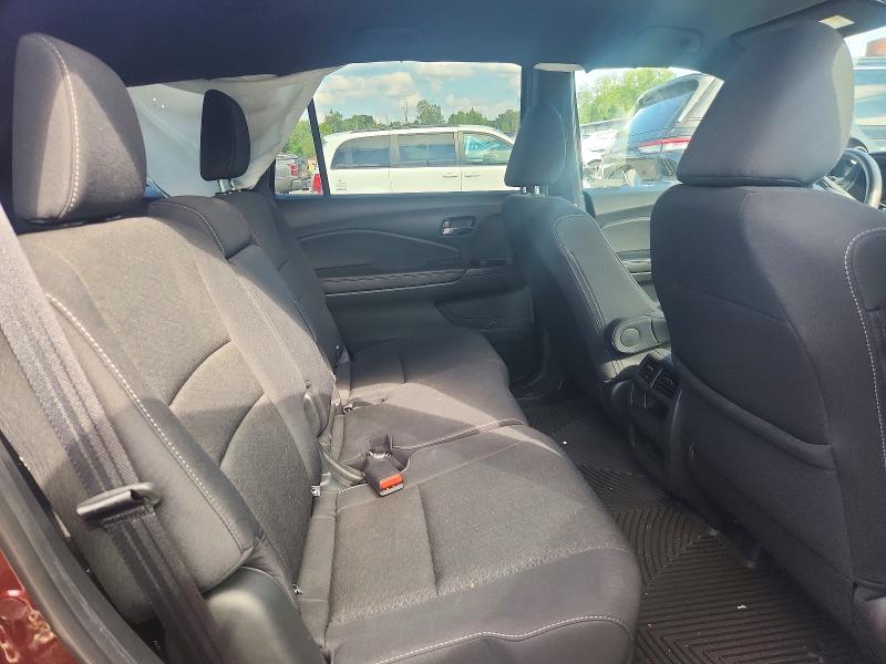 Photo 11 from auction – 2019 HONDA PASSPORT with VIN 5FNYF8H28KB016344