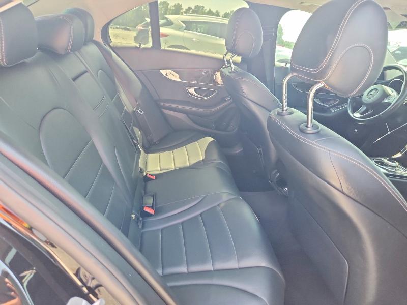 Снимка 10 от търг – 2018 MERCEDES-BENZ C с VIN 55SWF4KB5JU254464