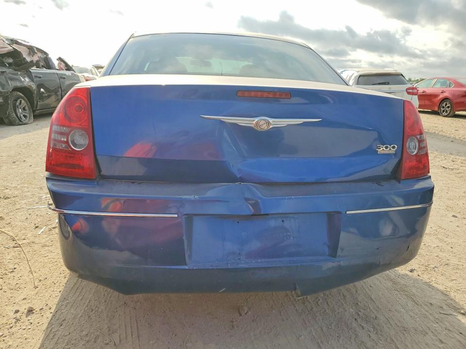 Photo 6 from auction – 2010 CHRYSLER 300 with VIN 2C3CA4CD6AH328833