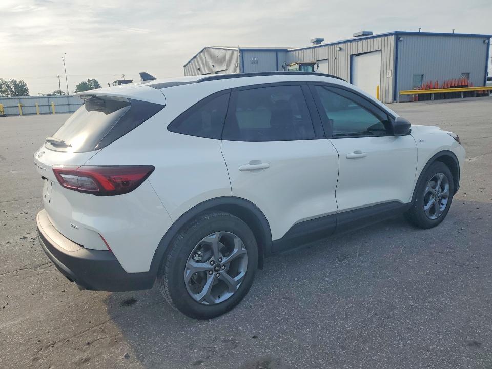 Photo 3 from auction – 2025 FORD ESCAPE with VIN 1FMCU0MZ2SUA47967