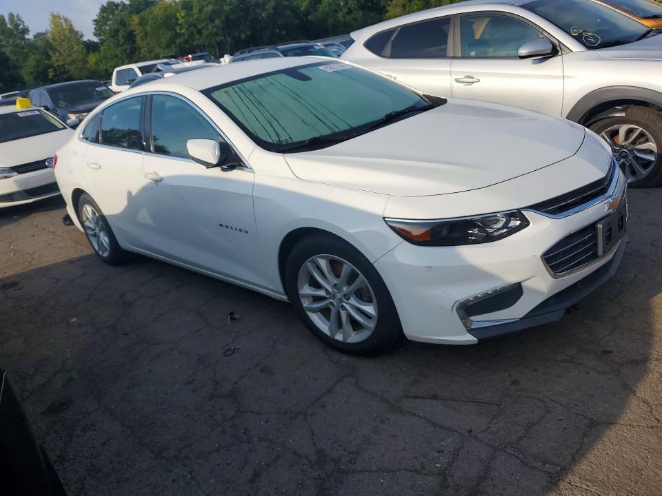 Photo 4 from auction – 2016 CHEVROLET MALIBU with VIN 1G1ZE5ST6GF245978