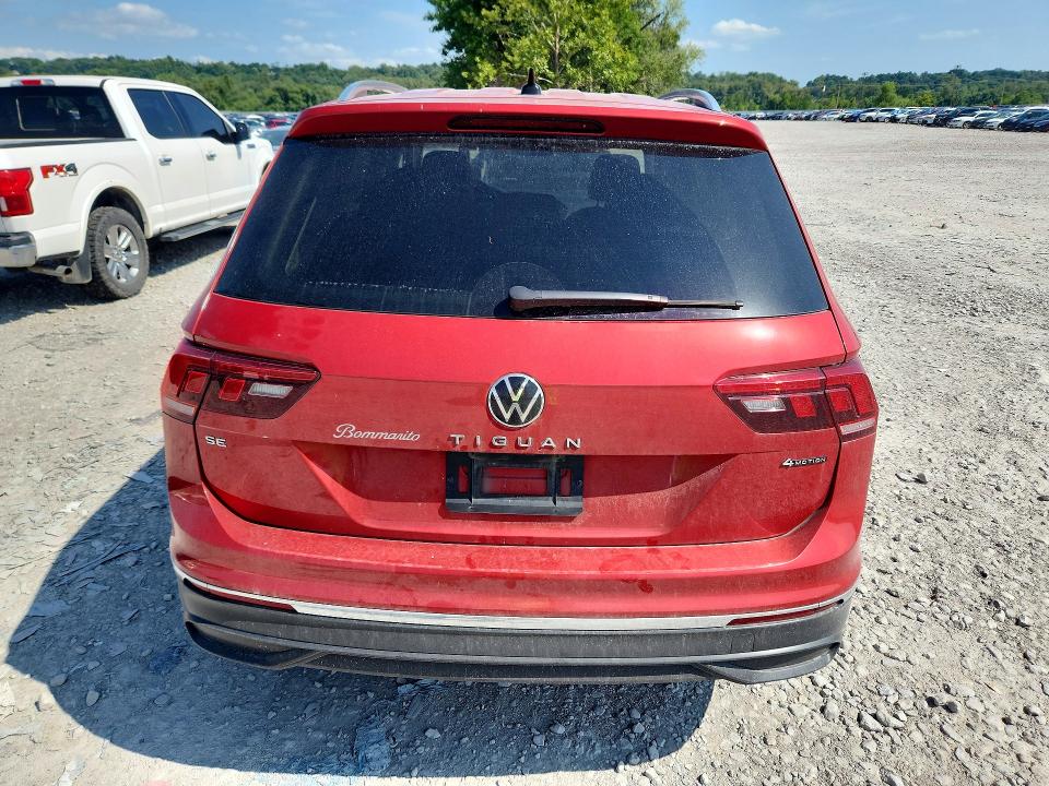 Photo 6 from auction – 2022 VOLKSWAGEN TIGUAN with VIN 3VV2B7AX2NM125269