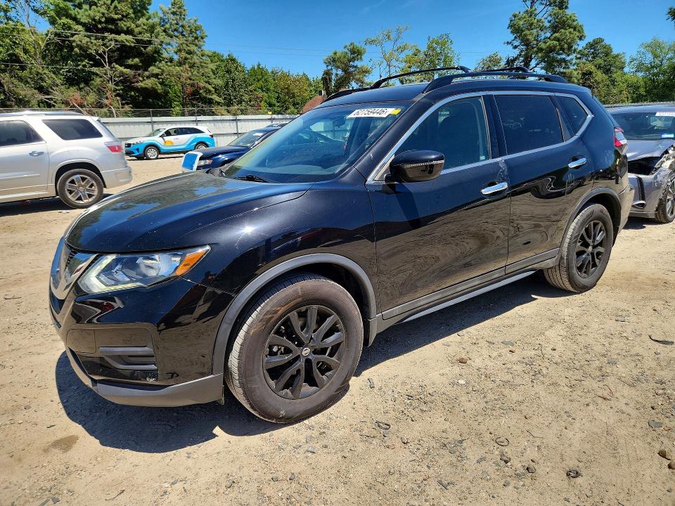 NISSAN ROGUE 2017 with VIN 5N1AT2MV5HC848846 - Photo from auction
