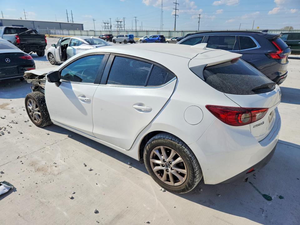 Photo 2 from auction – 2016 MAZDA 3 with VIN 3MZBM1M78GM323629