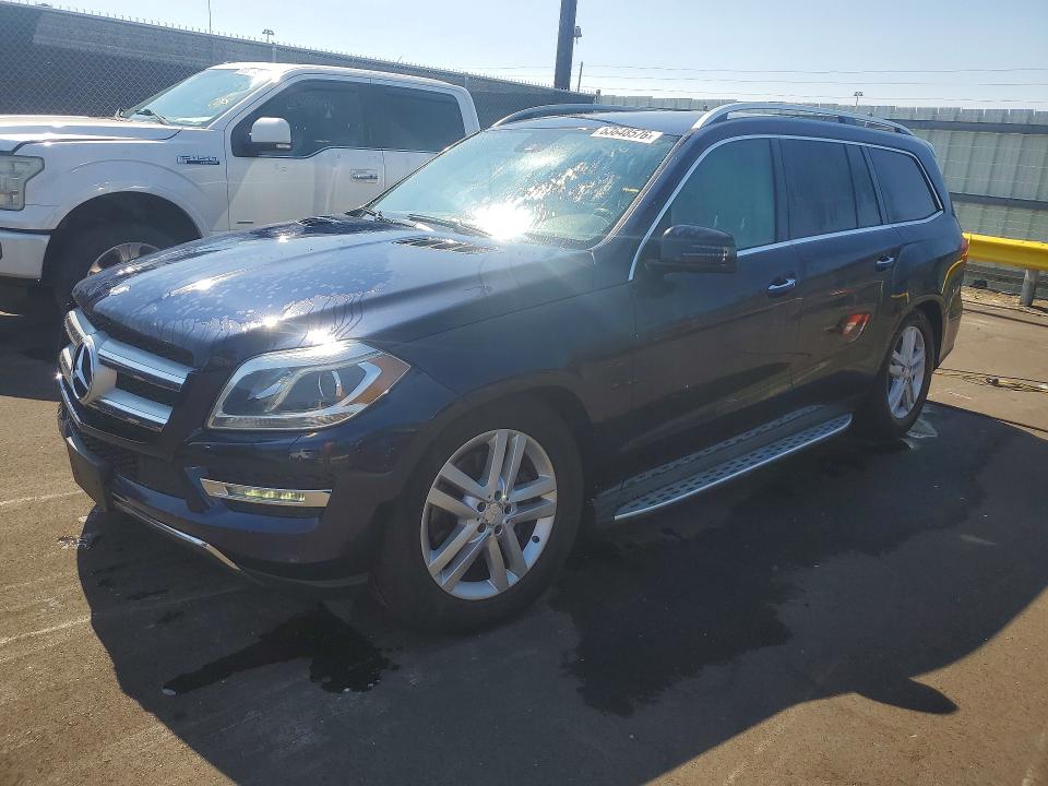 Photo 1 from auction – 2015 MERCEDES-BENZ GL with VIN 4JGDF6EE1FA463884