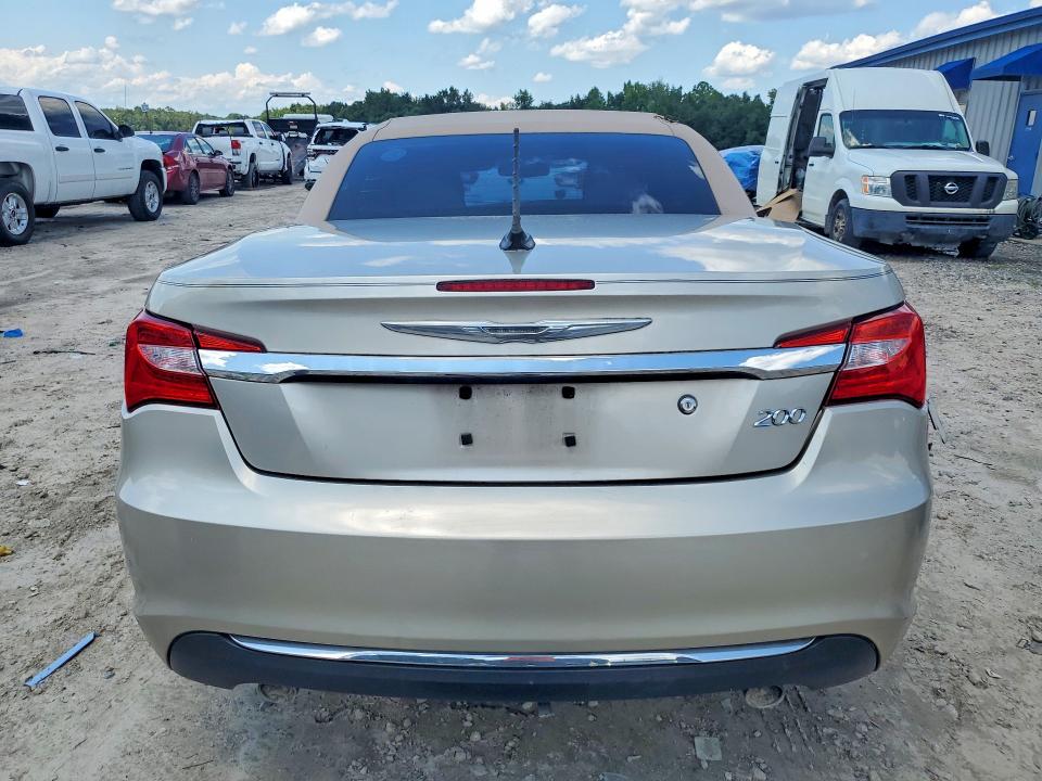 Photo 6 from auction – 2013 CHRYSLER 200 with VIN 1C3BCBFG8DN669078