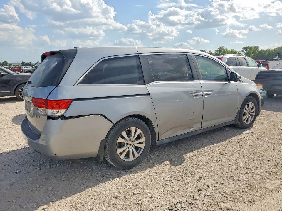 Photo 3 from auction – 2016 HONDA ODYSSEY with VIN 5FNRL5H38GB045449