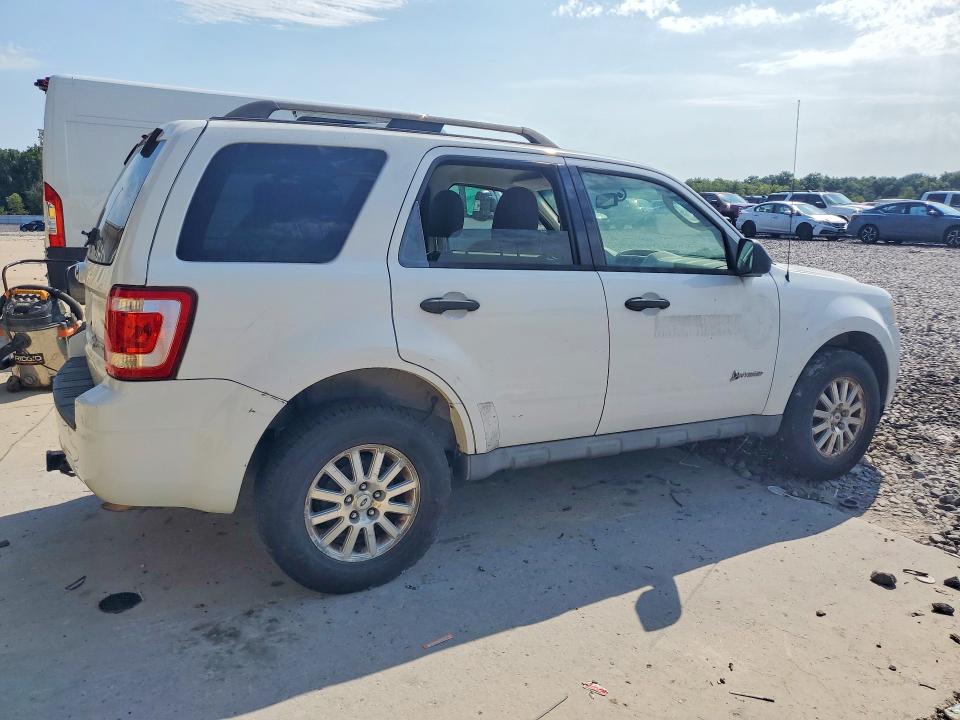 Photo 3 from auction – 2009 FORD ESCAPE with VIN 1FMCU49399KA25434