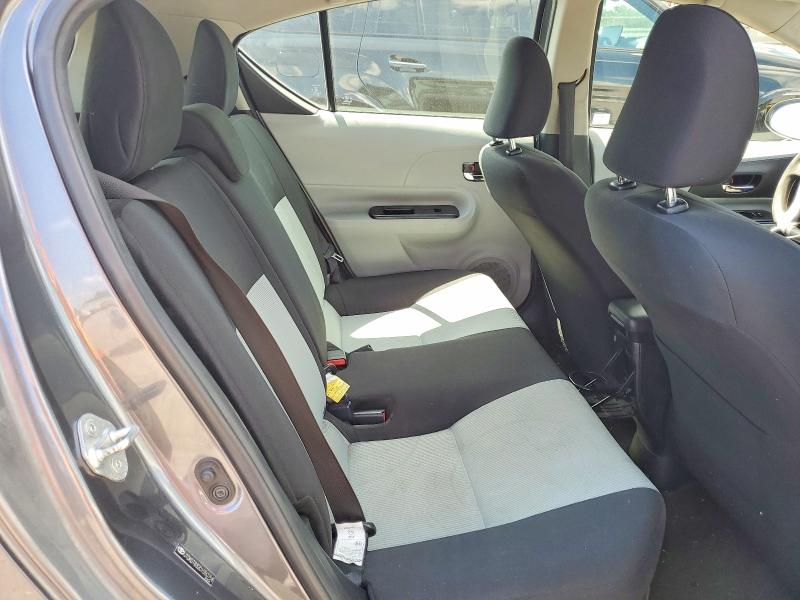 Photo 10 from auction – 2013 TOYOTA PRIUS C with VIN JTDKDTB32D1050758