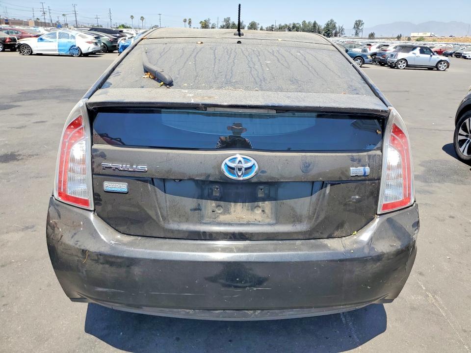 Zdjęcie 6 z aukcji – 2013 TOYOTA PRIUS z VIN JTDKN3DU4D5591192