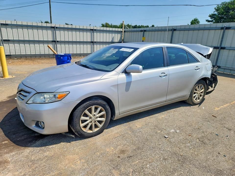 TOYOTA CAMRY 2011 with VIN 4T1BK3EK5BU131995 - Photo from auction