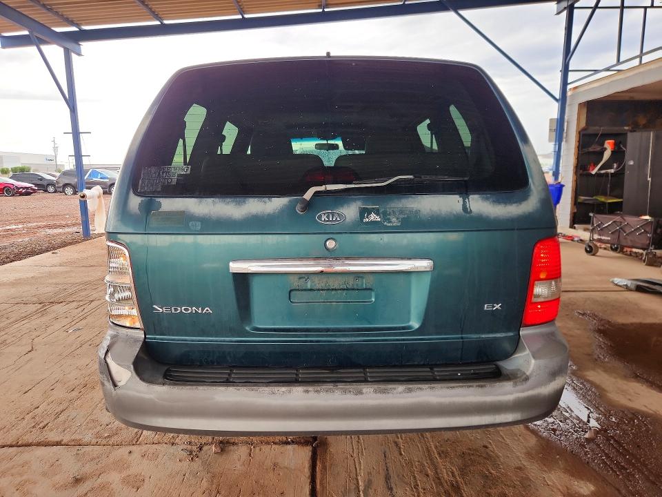 Photo 6 from auction – 2004 KIA SEDONA with VIN KNDUP131546595390