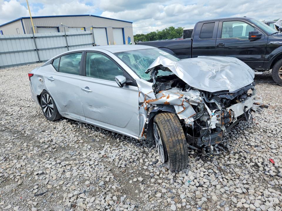 Photo 4 from auction – 2021 NISSAN ALTIMA with VIN 1N4BL4DV7MN389957