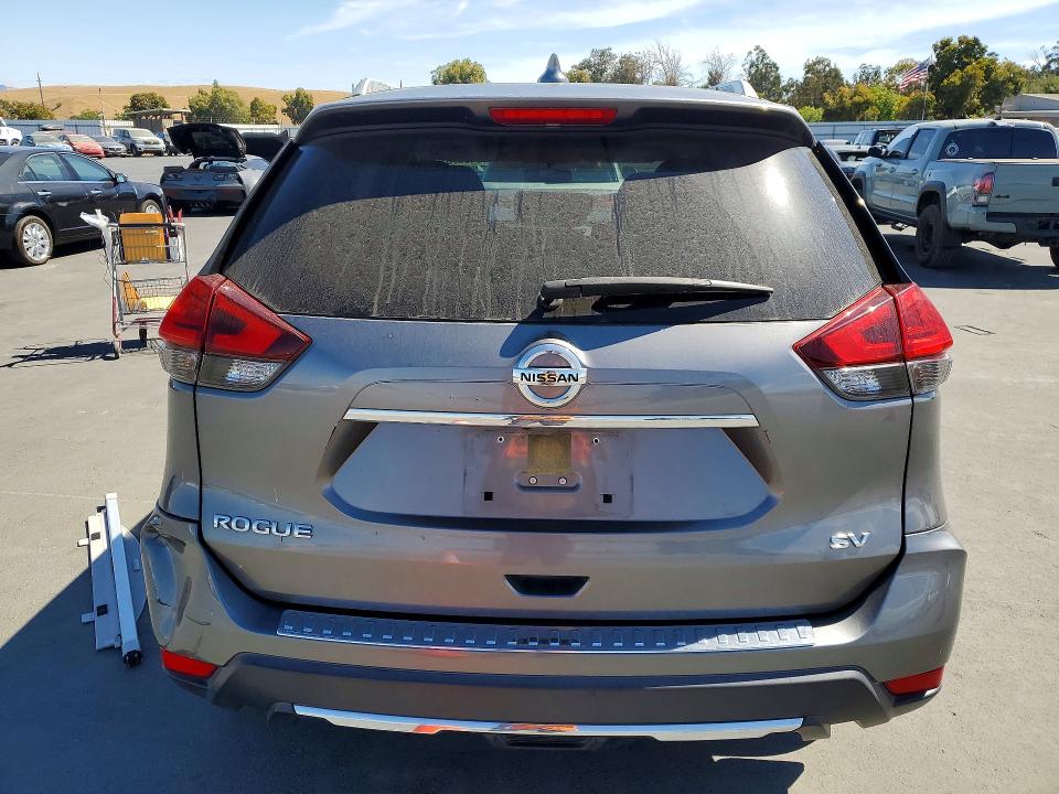 Photo 6 from auction – 2017 NISSAN ROGUE with VIN JN8AT2MT6HW145763