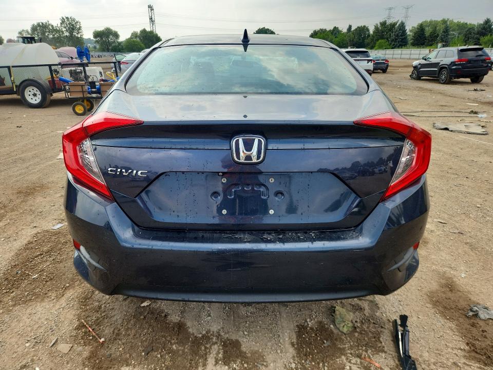 Photo 6 from auction – 2017 HONDA CIVIC with VIN 19XFC2F70HE073664