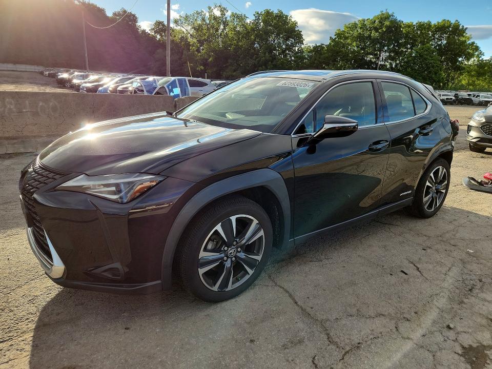 LEXUS UX 2021 with VIN JTHP9JBH7M2052716 - Photo from auction