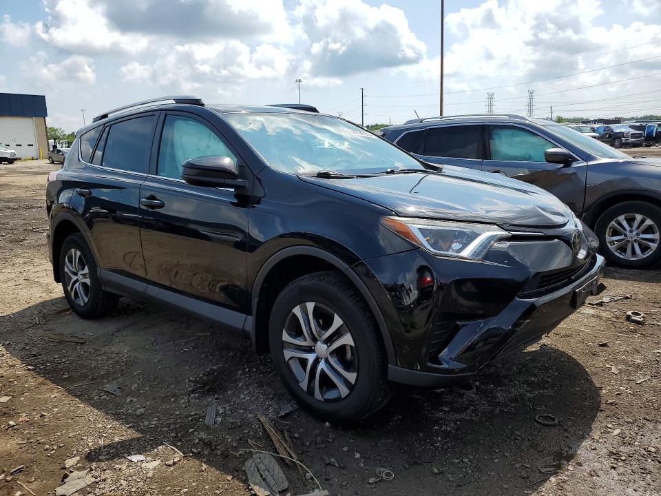 Photo 4 from auction – 2018 TOYOTA RAV4 with VIN 2T3BFREV2JW761092
