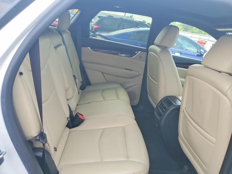 Photo 11 from auction – 2018 CADILLAC XT5 with VIN 1GYKNDRS5JZ199477