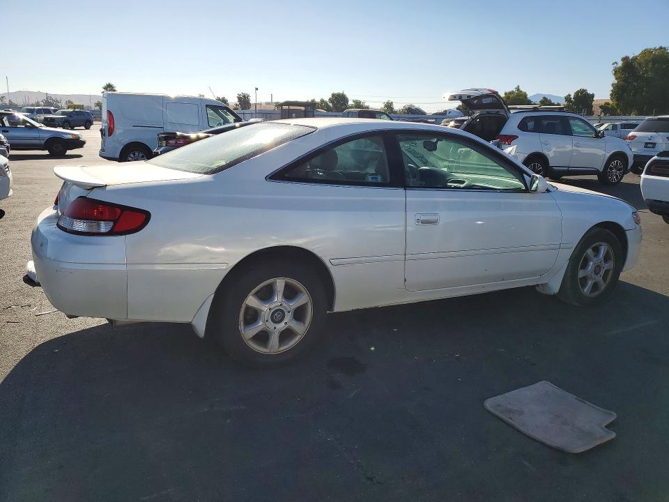 Photo 3 from auction – 2000 TOYOTA CAMRY SOLARA with VIN 2T1CF28P5YC363646