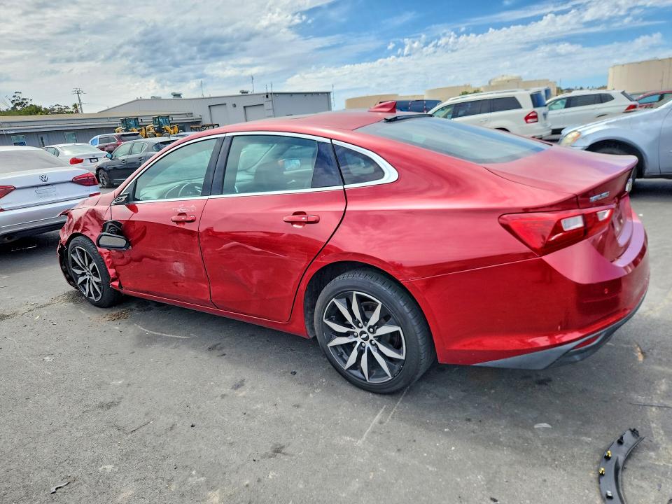 Photo 2 from auction – 2016 CHEVROLET MALIBU with VIN 1G1ZE5ST5GF186101