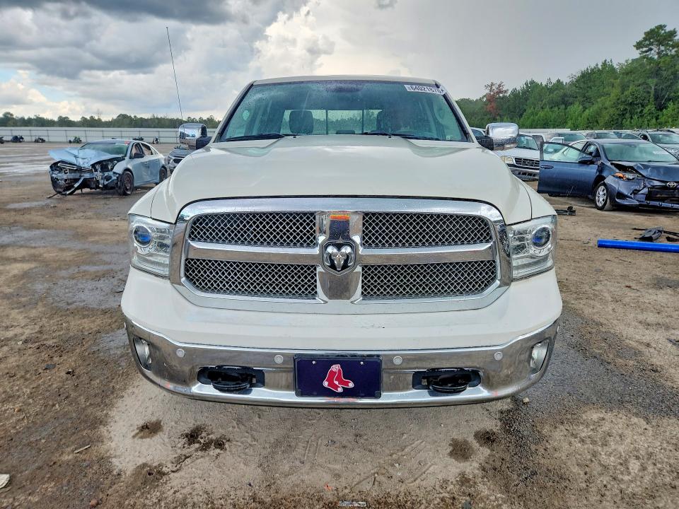 Photo 5 from auction – 2016 RAM 1500 with VIN 1C6RR7PM3GS261420