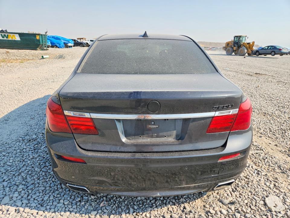 Photo 6 from auction – 2014 BMW 750 with VIN WBAYF8C55ED142302