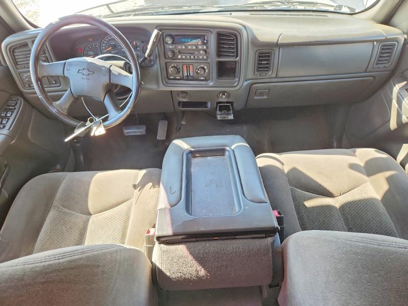 Photo 8 from auction – 2005 CHEVROLET SILVERADO with VIN 2GCEK13T551320616