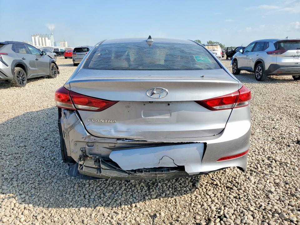 Photo 6 from auction – 2017 HYUNDAI ELANTRA with VIN 5NPD84LF2HH169775