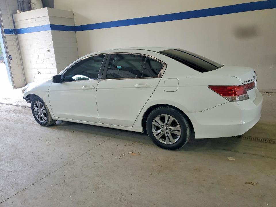 Photo 2 from auction – 2011 HONDA ACCORD with VIN 1HGCP2F64BA102819