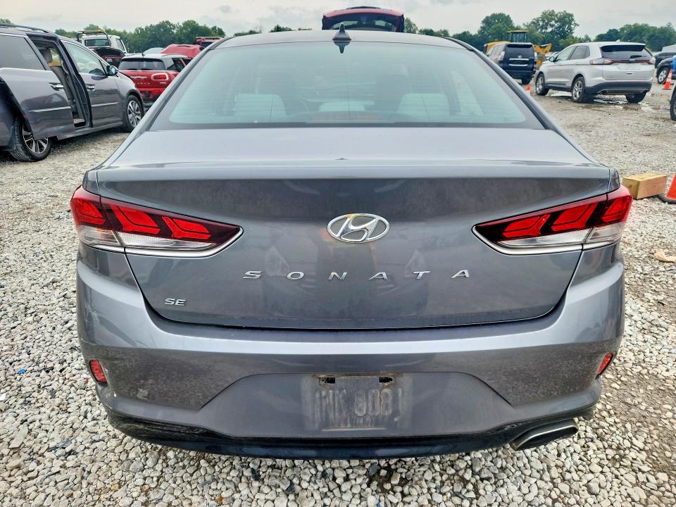 Photo 6 from auction – 2018 HYUNDAI SONATA with VIN 5NPE24AF3JH723968