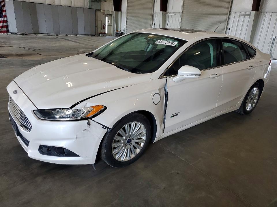 FORD FUSION 2016 with VIN 3FA6P0PU1GR280932 - Photo from auction