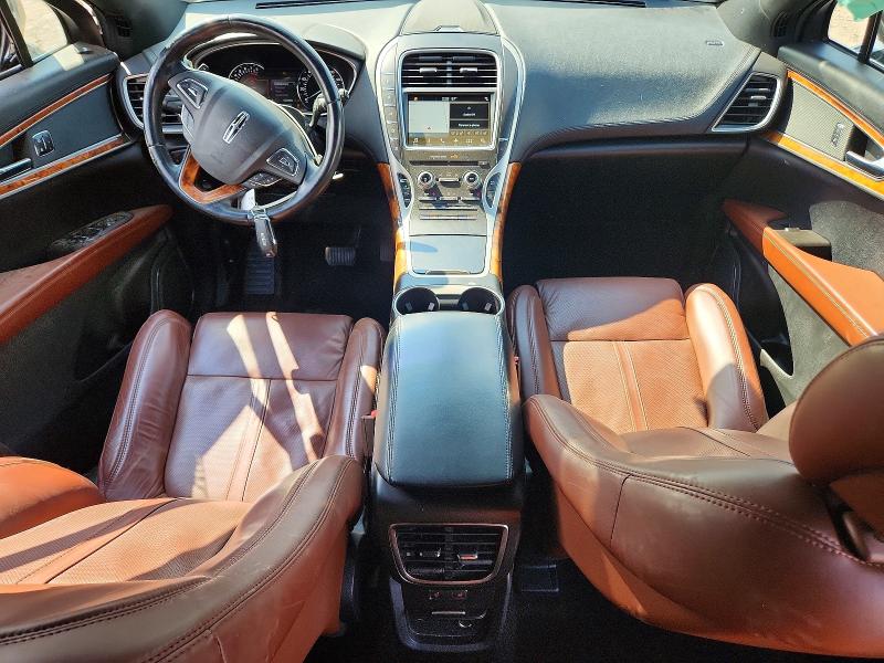 Zdjęcie 8 z aukcji – 2017 LINCOLN MKX z VIN 2LMPJ8LR4HBL16516