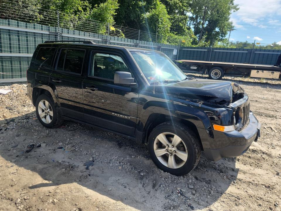 Photo 4 from auction – 2016 JEEP PATRIOT with VIN 1C4NJRFB1GD598232